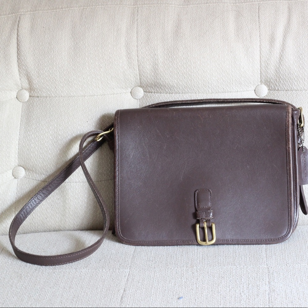 COACH Vintage Brown Leather Crossbody